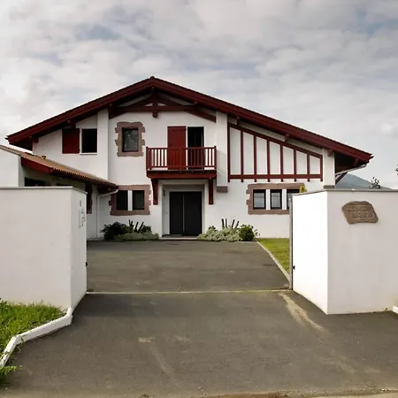 Larrun Begira Avec Les Cles De Luz Villa