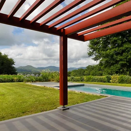 Villa Larrun Begira Avec Les Cles De Luz